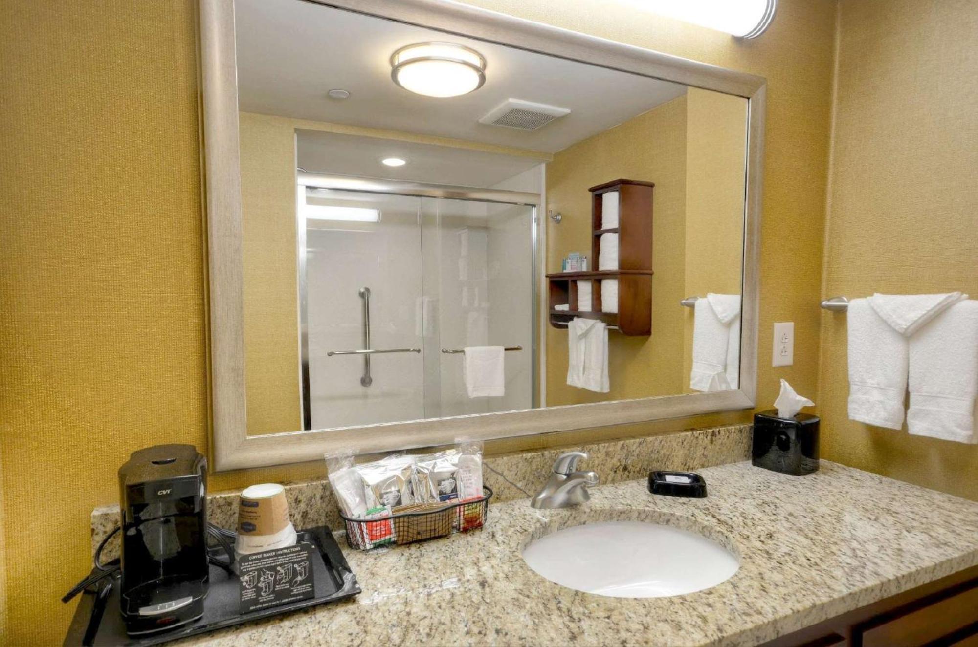 Hampton Inn & Suites טיפטון מראה חיצוני תמונה