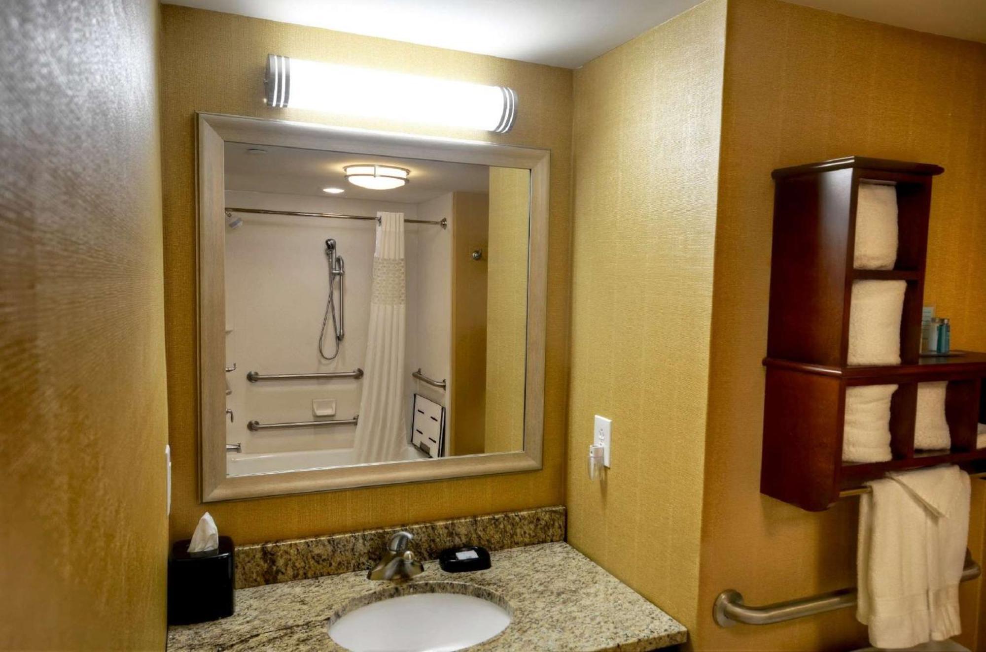 Hampton Inn & Suites טיפטון מראה חיצוני תמונה