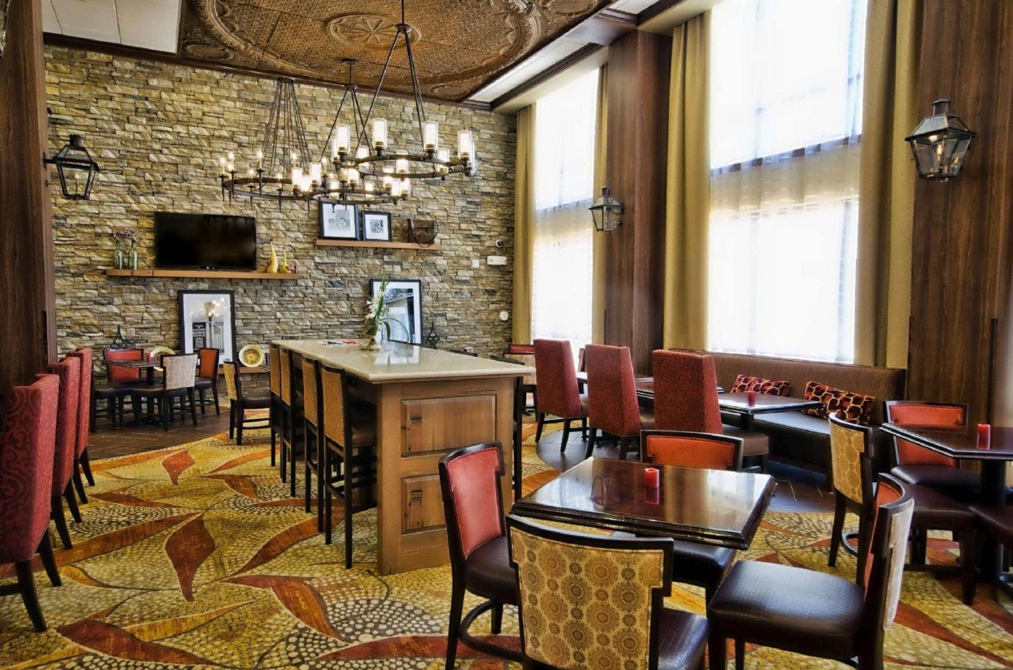 Hampton Inn & Suites טיפטון מראה חיצוני תמונה