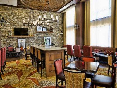 Hampton Inn & Suites טיפטון מראה חיצוני תמונה